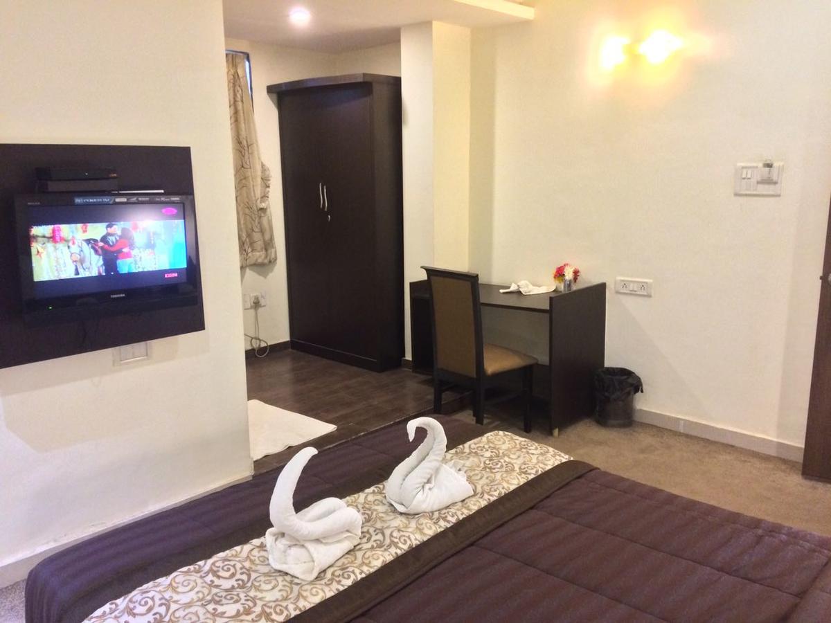 Palms Water Resort Kalyān 外观 照片